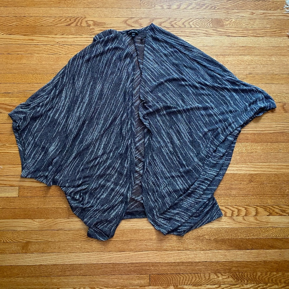 Sz 22/24 Lane Bryant Shawl